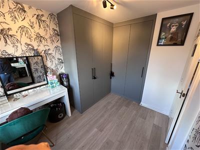 Picture 12